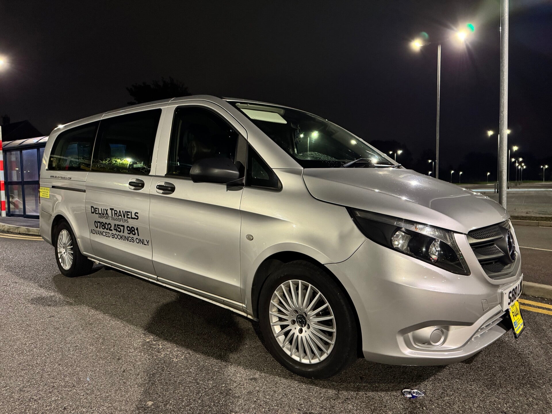 Mercedes Vito 8 seater private hire minibus for Manchester Airport transfers and group travel in Manchester and Tameside