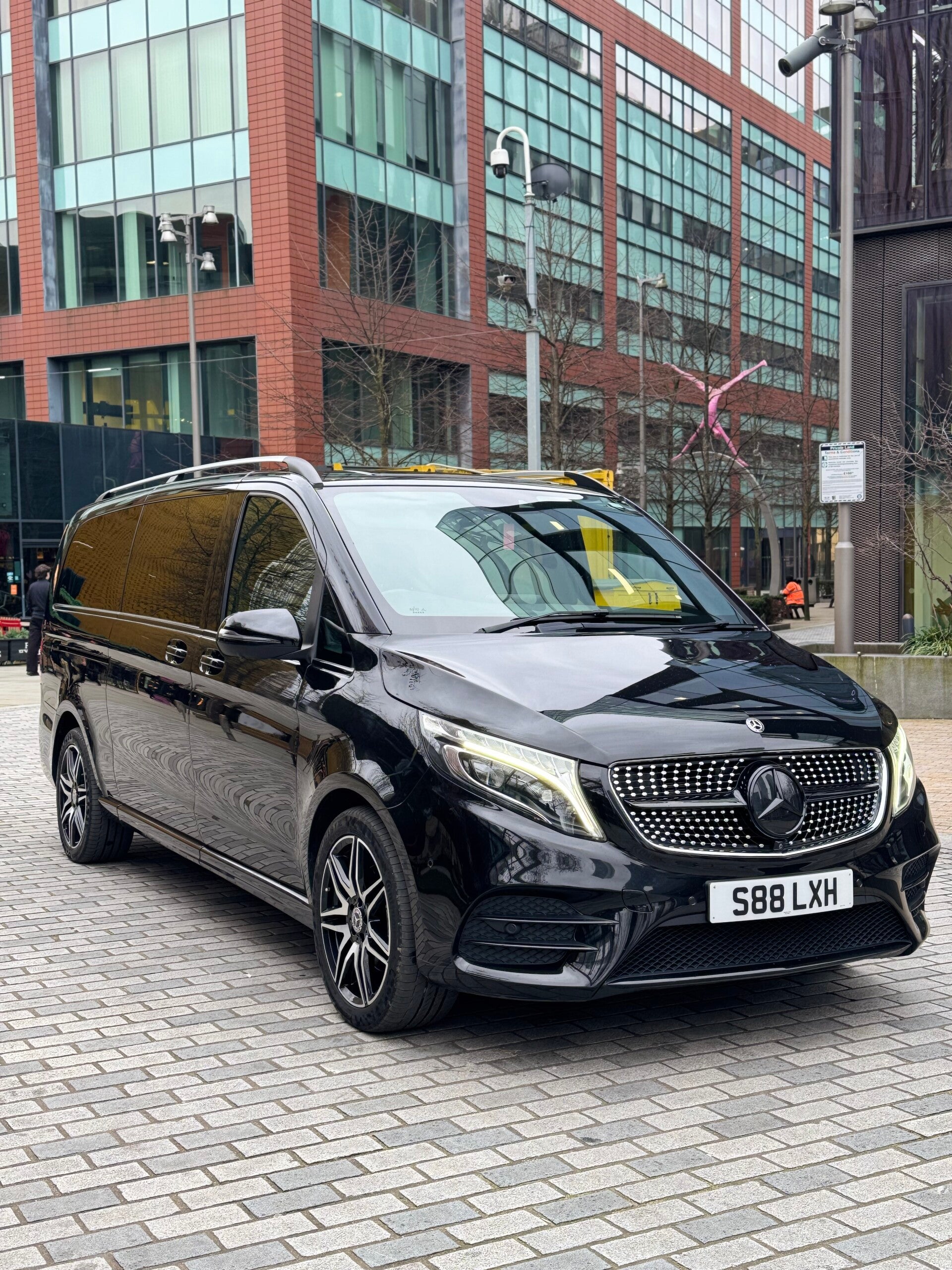 Black Mercedes V Class chauffeur vehicle available for executive hire in Manchester and Tameside