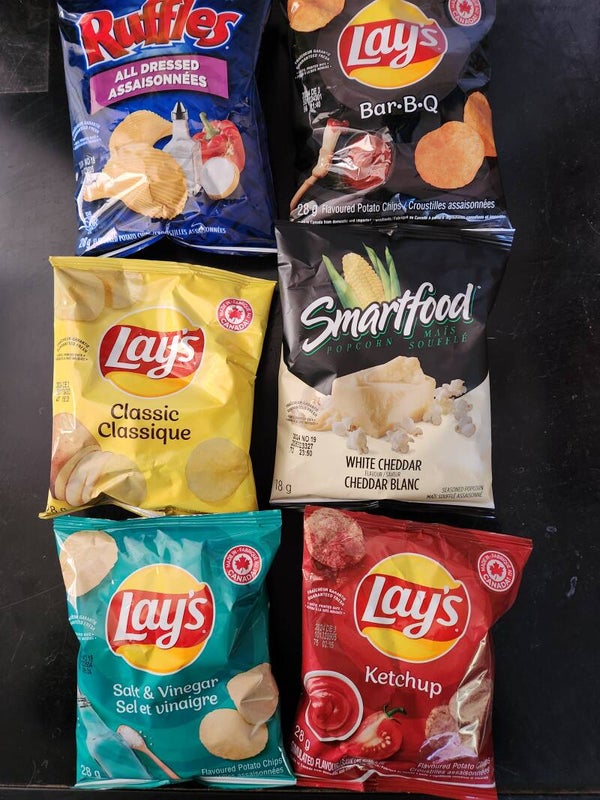 Assorted lay's potato chips