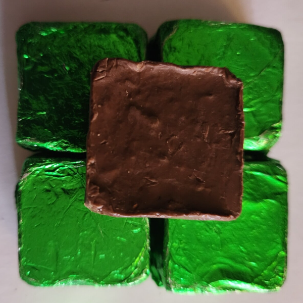 Chocolate mint, half gram.