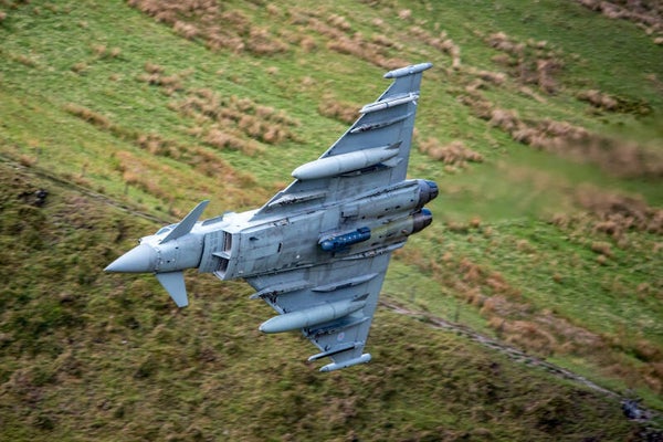Mach loop