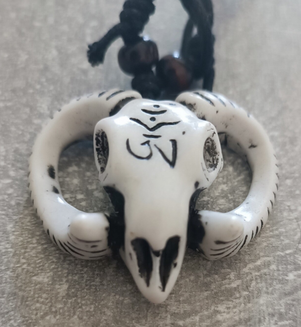 Kette mit Schafkopf Anhänger