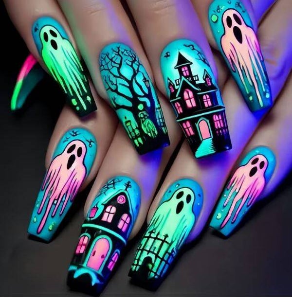 Kunstnägel Creepy Ghost