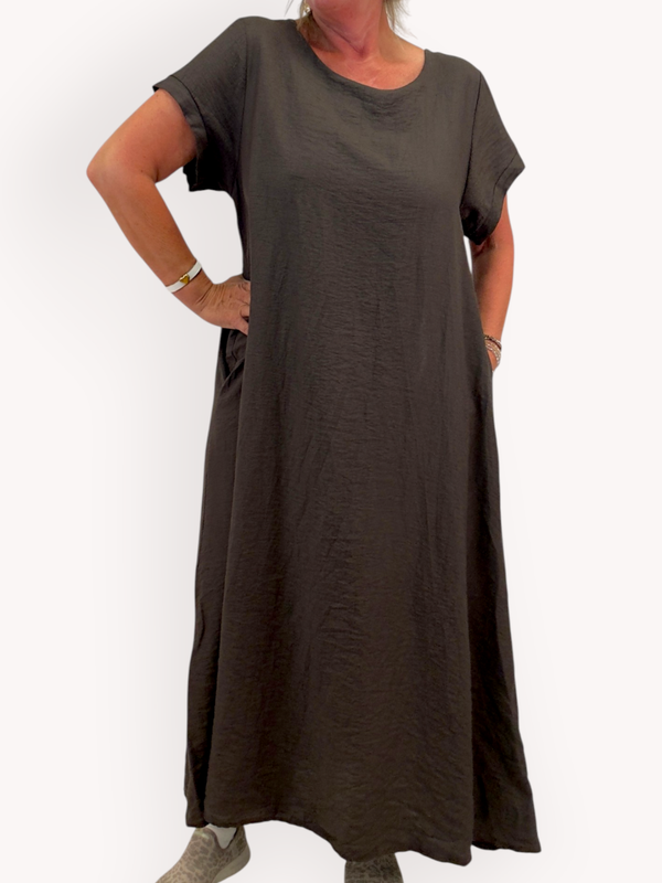 Gemini Viana Brown