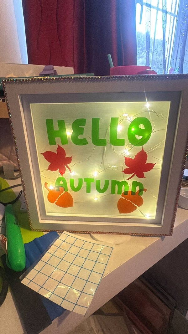 Autumn LED Box Frame – “Hello Autumn” with Leaves, Acorns & Rhinestone Edge