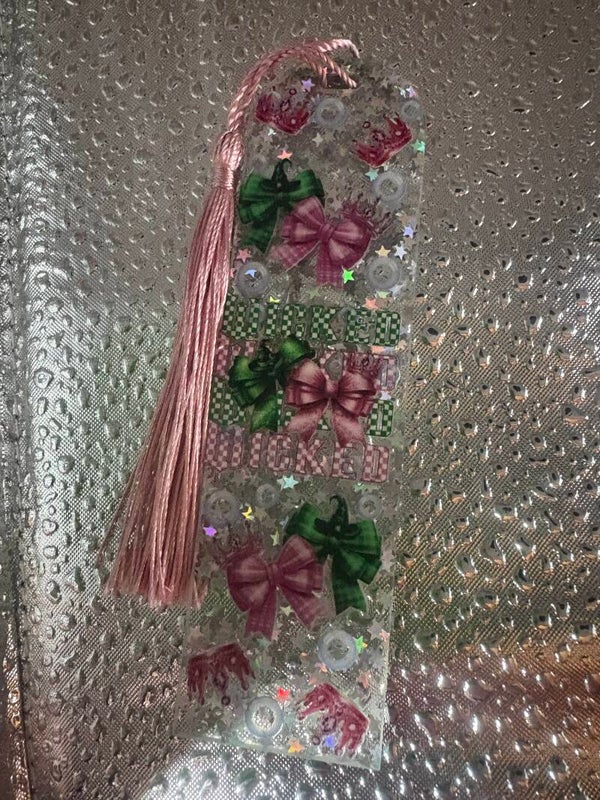 Wicked Bookmark – Sparkly Silver with Pink Tassel