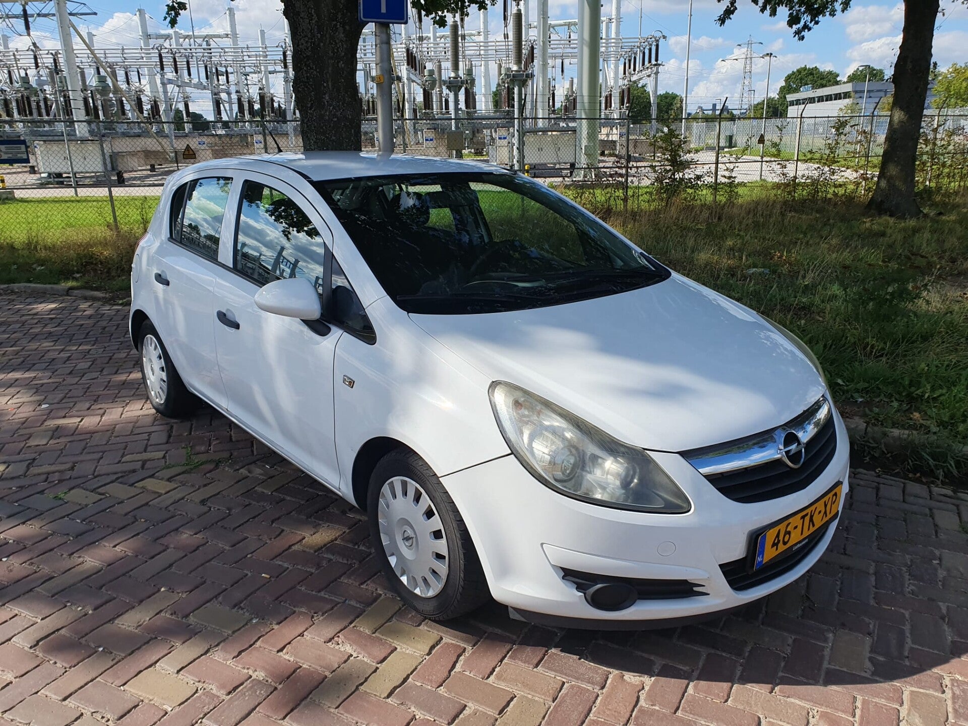 Opel Corsa 1.0-12V Essentia