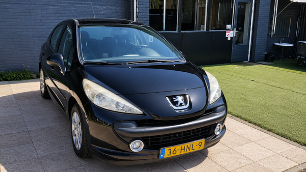 Peugeot 207 1.6 VTi Look