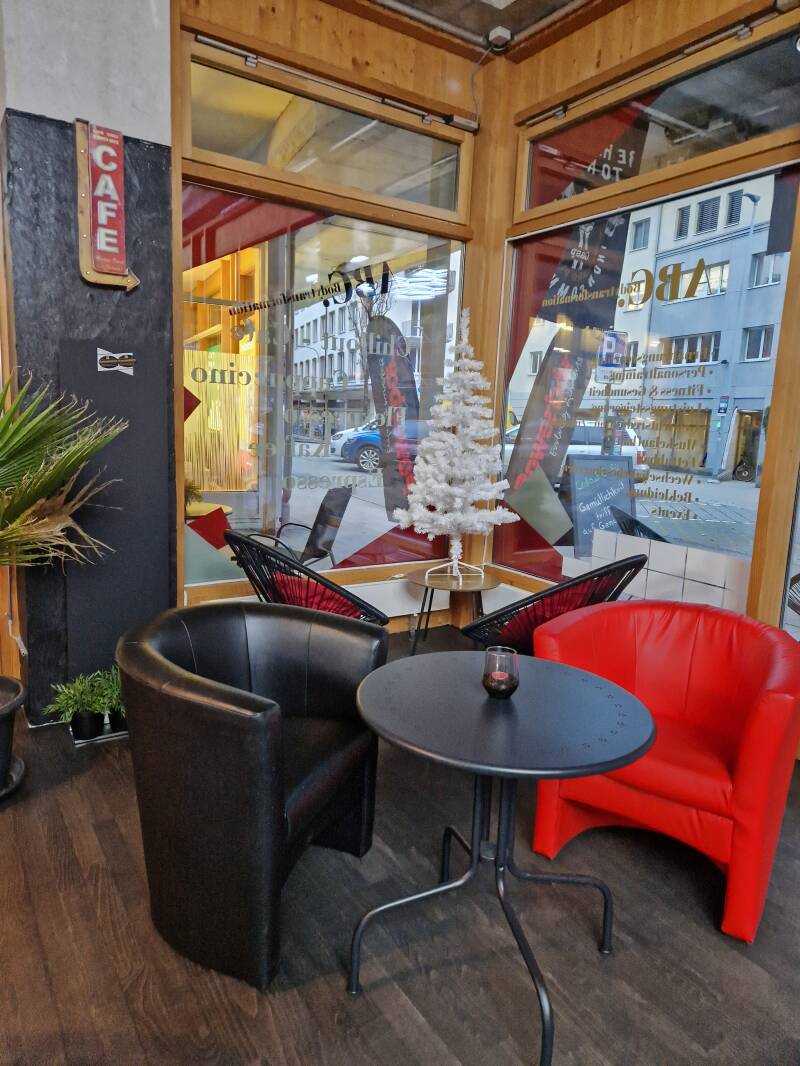 chillout_caf-standard.jpg