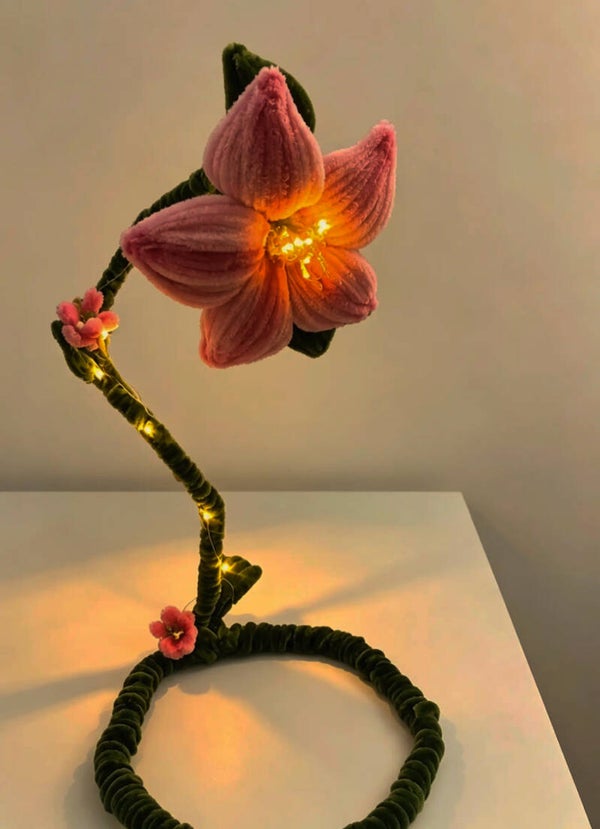 Pink flower lamp
