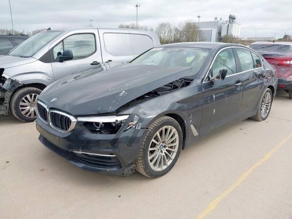 2017 BMW 5 SERIES 530E SE 4DR AUTO