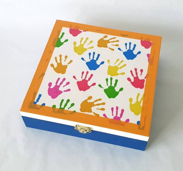 Holz Geschenkbox - Hände blau