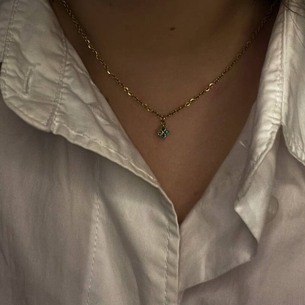 Blue flower necklace