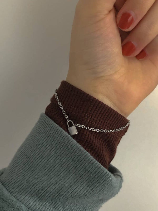 Lock bracelet