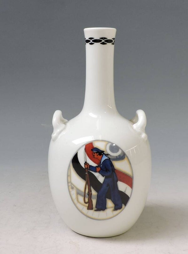 KPM BERLIN Patriotische Vase 1. WK Preussen / Marine 1914-18