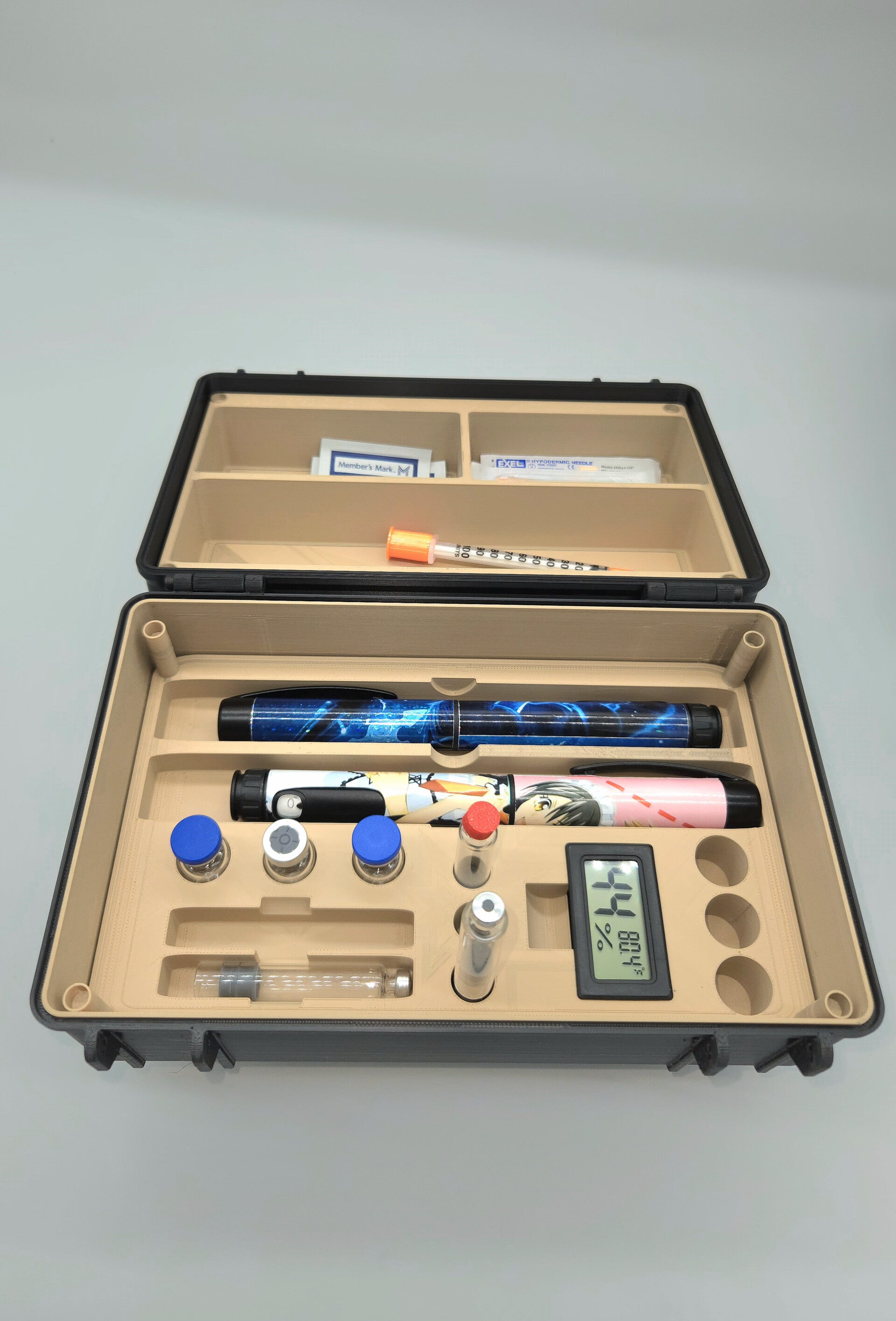 2 Pen Slot Double Sided Case w/ Magnetic Divider AS IS