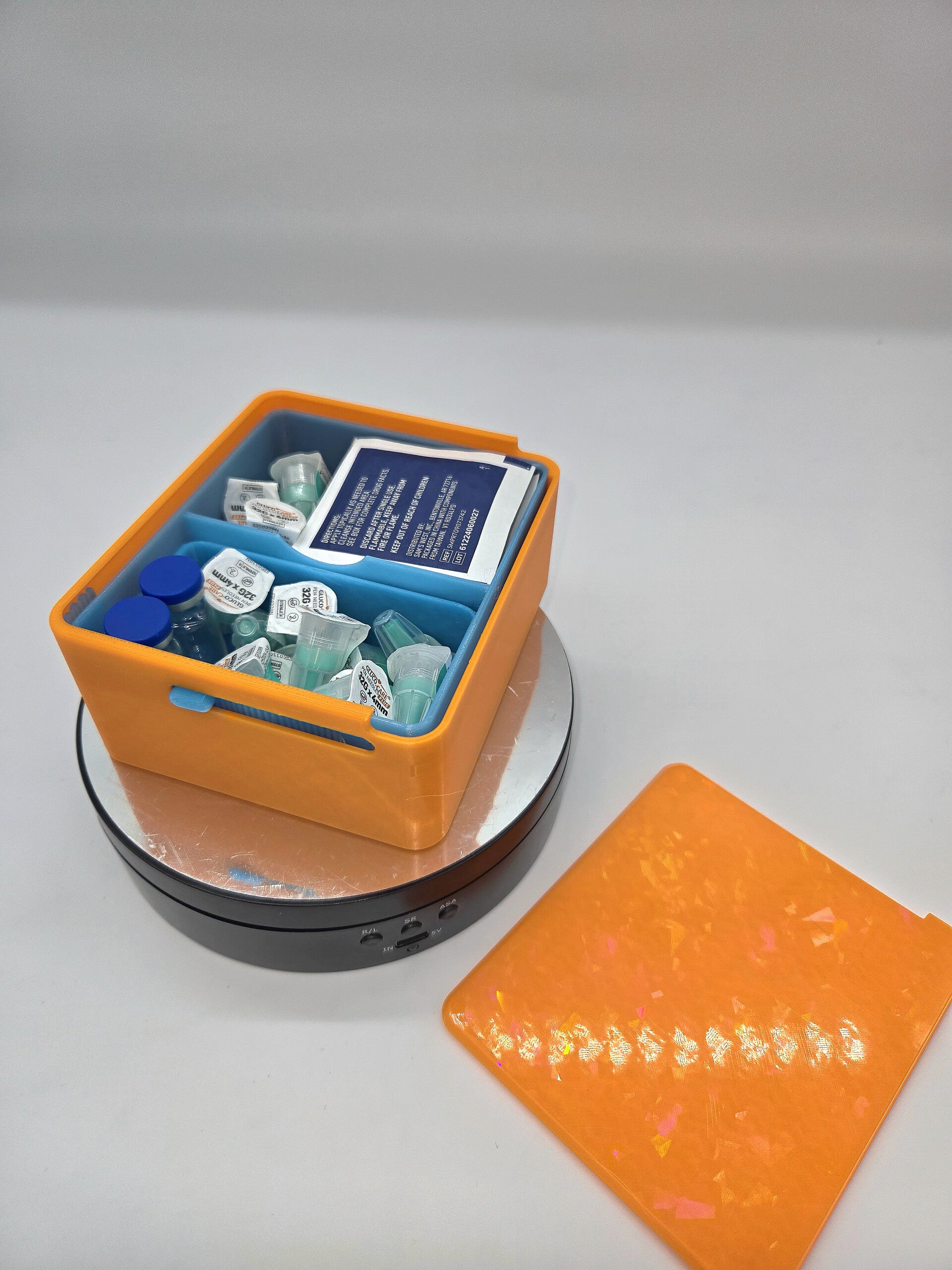 Pen Needle N Prep Pad Slide N Lock Case