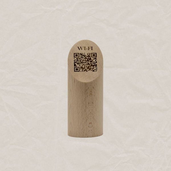 Plot en bois avec QR Code Wi-Fi