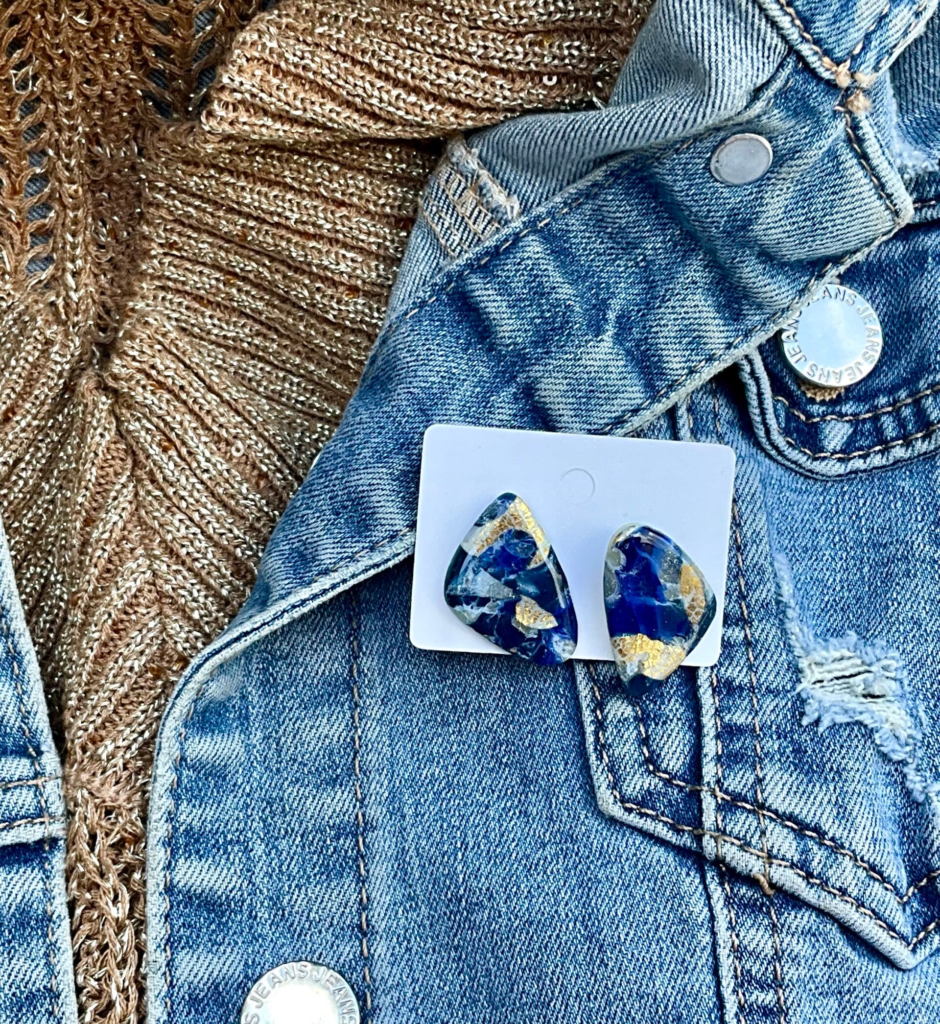 Blue Marble bladgoud stud klein