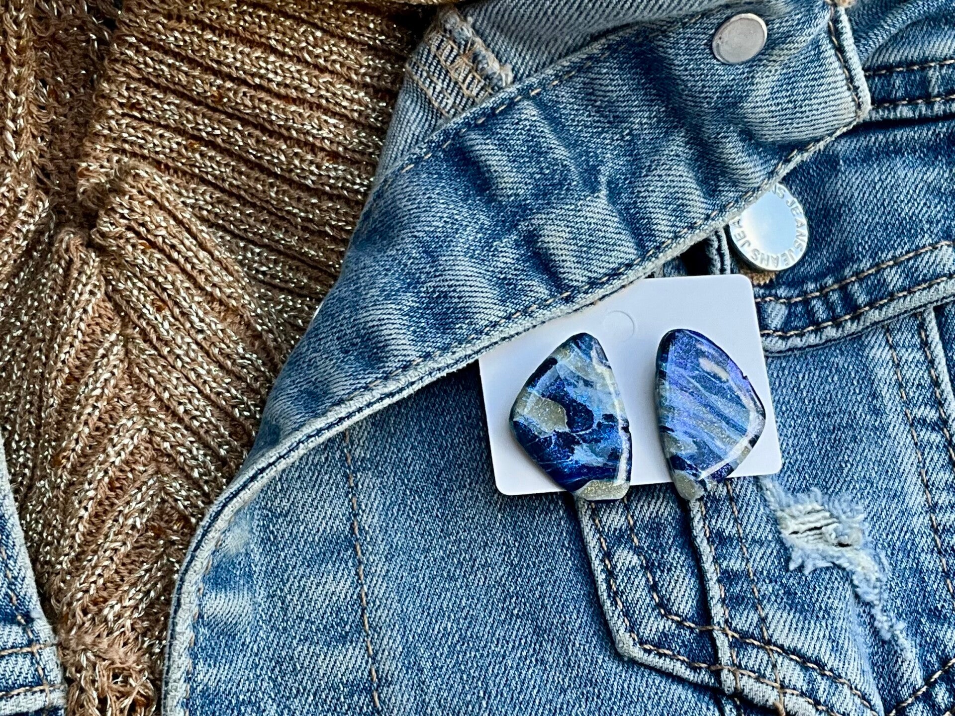 Blue Marble High gloss stud klein