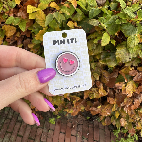 PIN IT!! "Love Smiley"