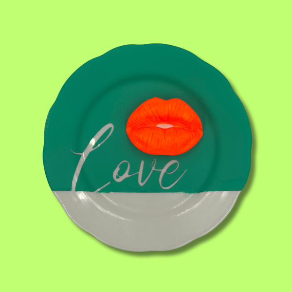 "Little love Orange KISS" vintage bordje