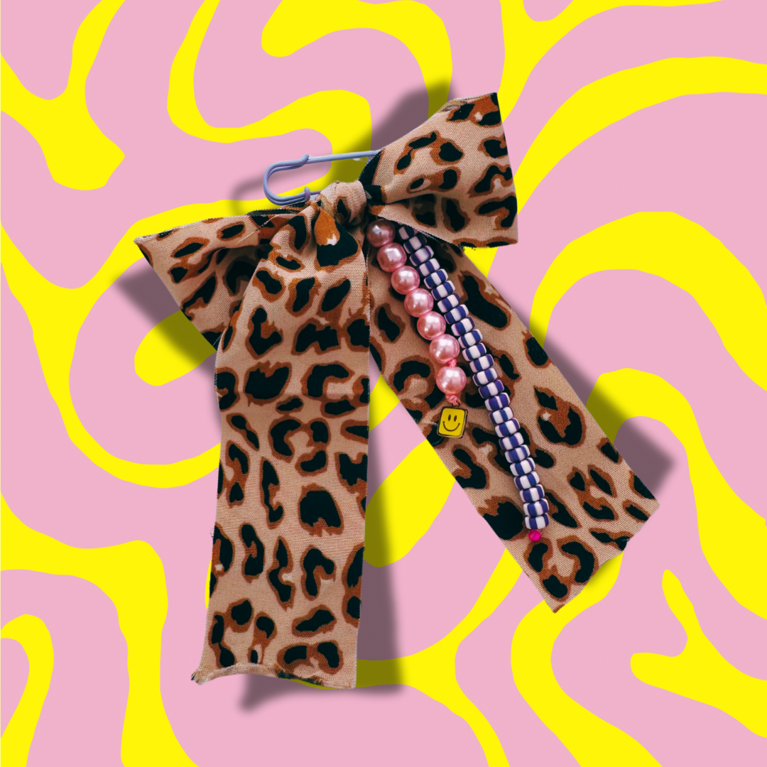 Trendy Broche Lila Leopard