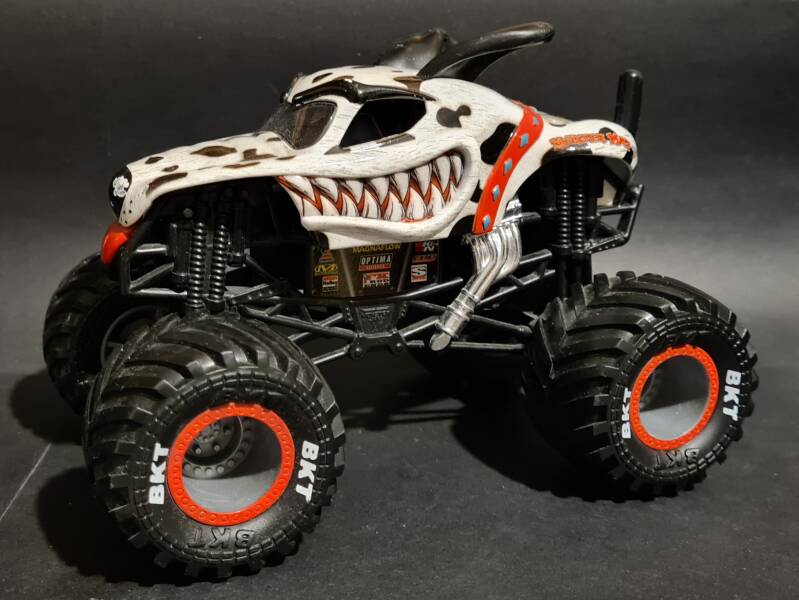 2017-monster-mutt-dalmation-standard.jpg