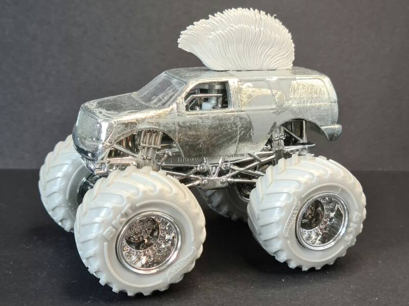 Mohawk Warrior - Chrome Series