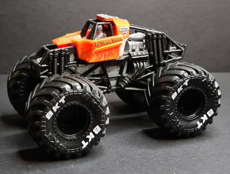 El Toro Loco - Training Truck