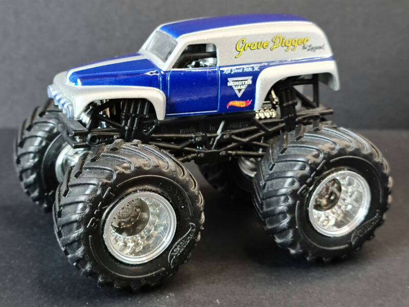 Grave Digger The Legend