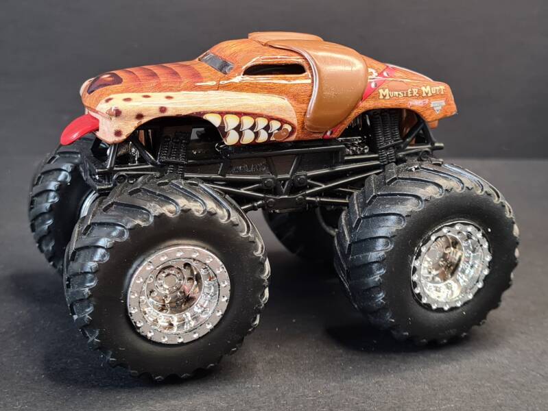 Monster Mutt
