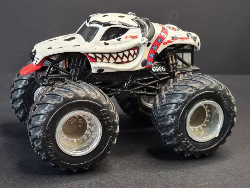 Monster Mutt
