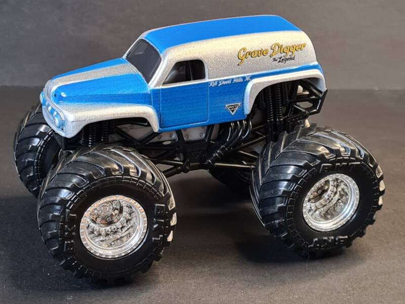 Grave Digger The Legend