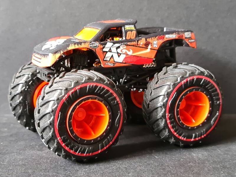 Podium Crasher - K&amp;N