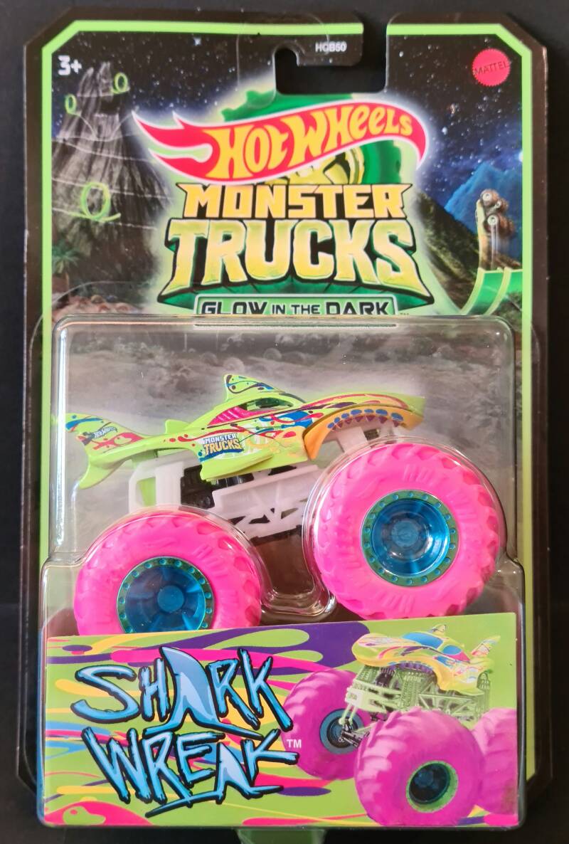 Shark Wreak - Glow In The Dark