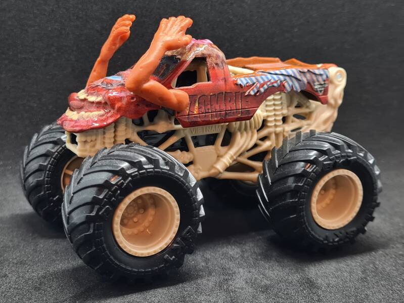 Zombie - Wheelie Bar