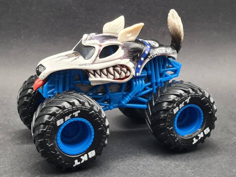 Monster Mutt Husky