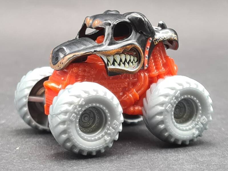 Monster Mutt Rottweiler