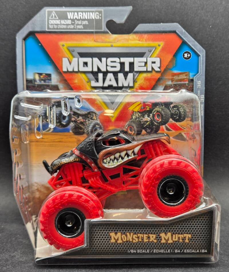 2024-mix-36-monster-mutt-ruff-crowd-standard.jpg