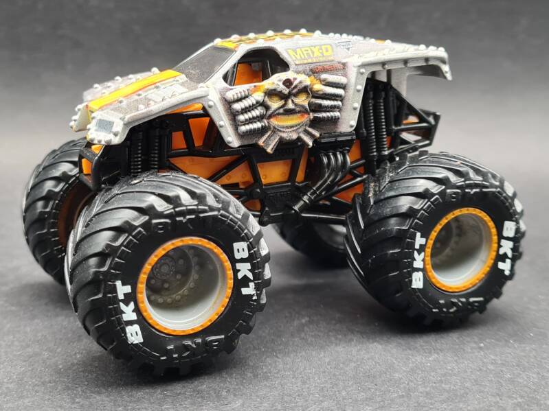 MaxD - Breaking World Records Series 2