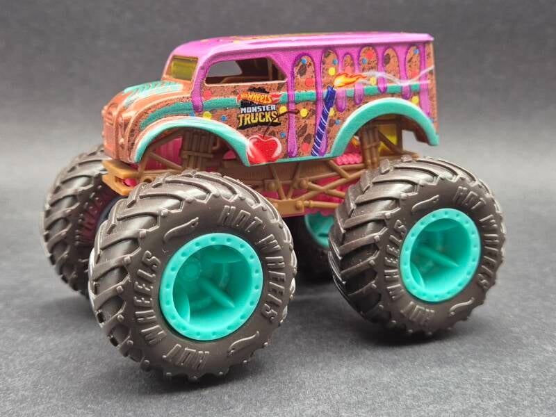 Hot Wheels Delivery - Snack Pack