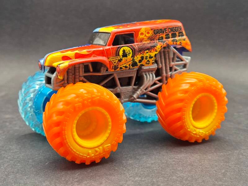 Grave Digger - Fire &amp; Ice Splits