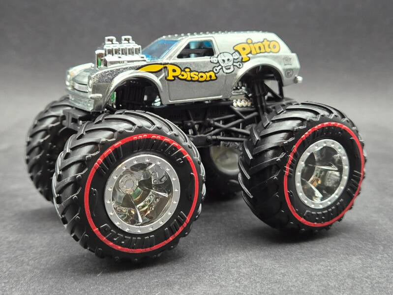 Poison Pinto - Treasure Hunt