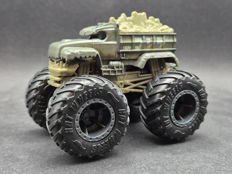 godzilla-standard-mrr647.jpg