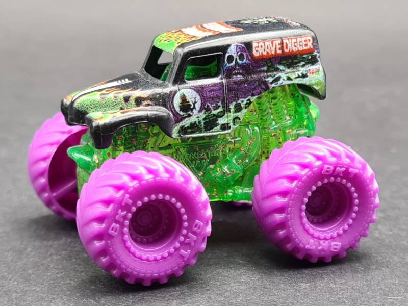 Grave Digger {RARE}
