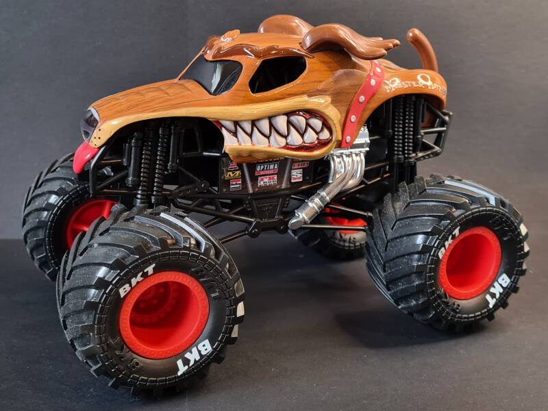 Monster Mutt