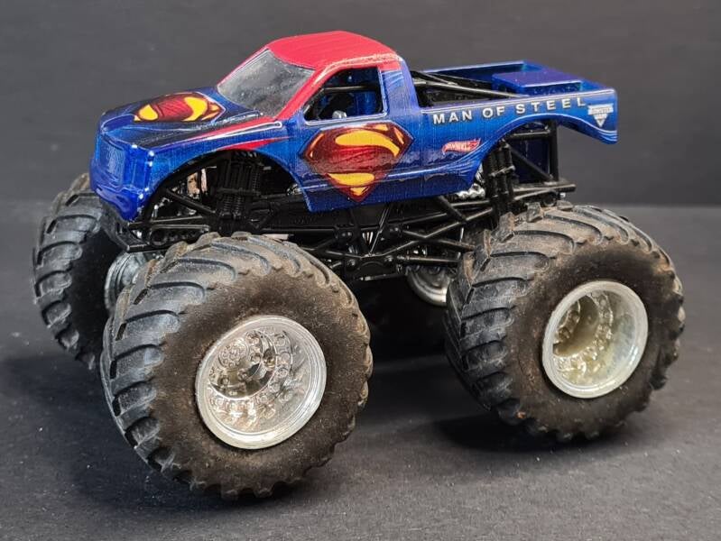 superman-man-of-steel-standard.jpg