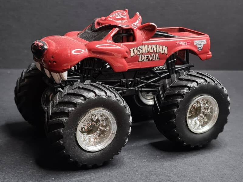 tasmanian-devil-standard.jpg