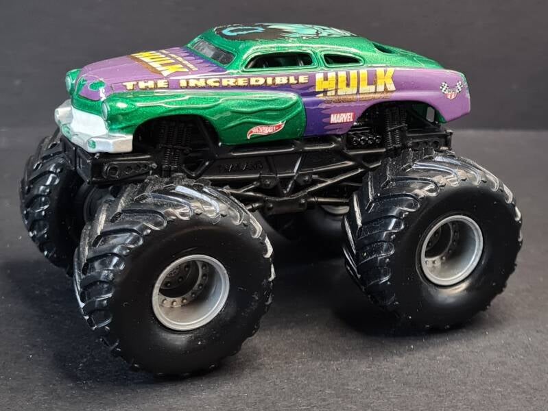 the-incredible-hulk-standard.jpg
